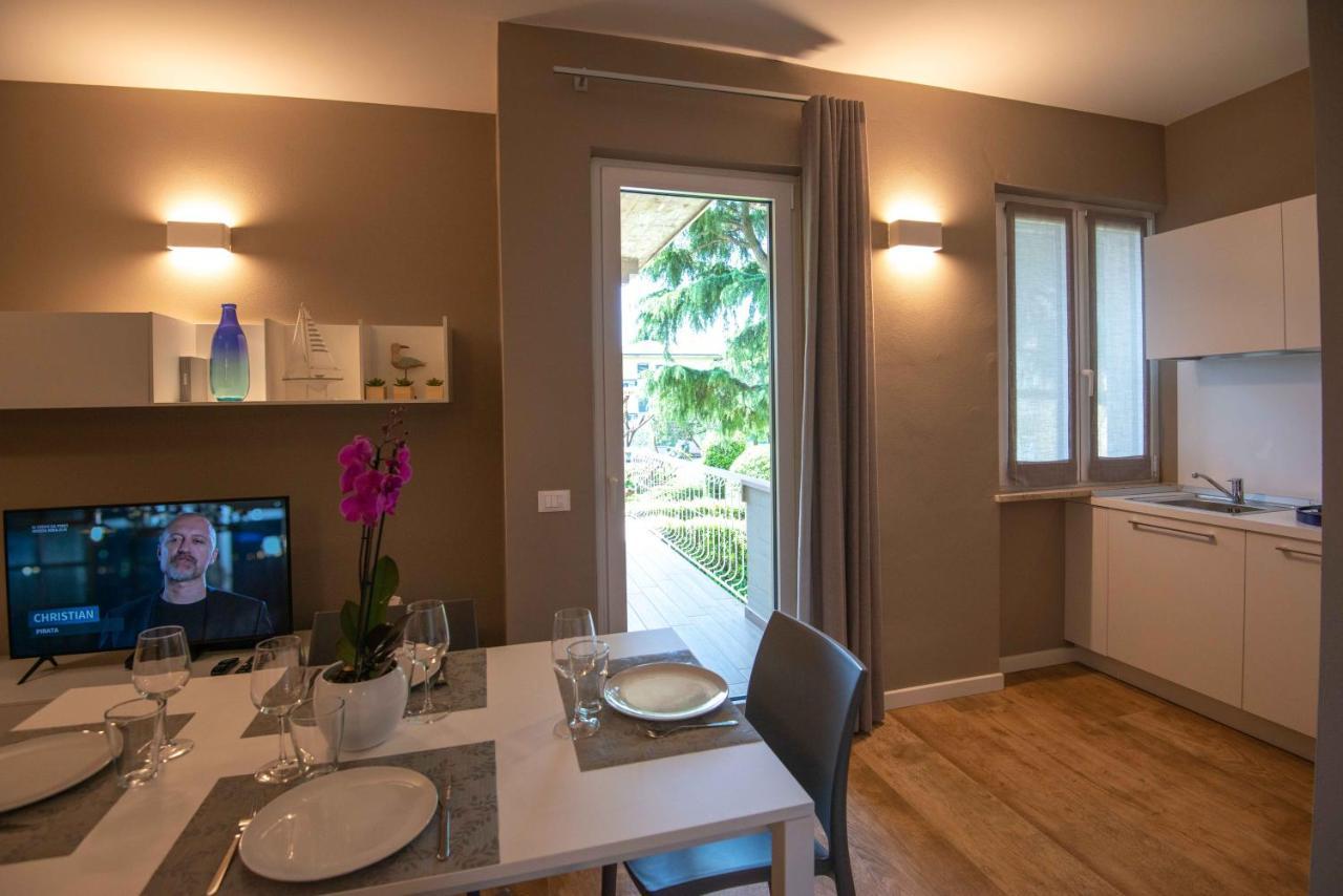 Sirmio Apartments - Narnia Stay Сирмионе Екстериор снимка