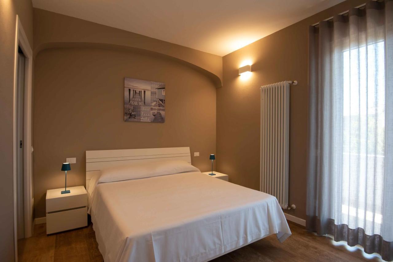 Sirmio Apartments - Narnia Stay Сирмионе Екстериор снимка
