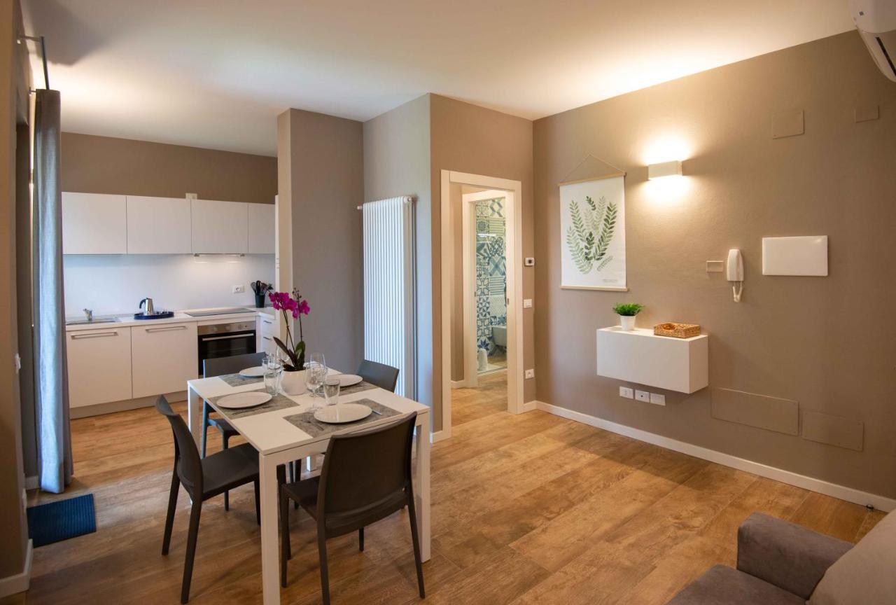 Sirmio Apartments - Narnia Stay Сирмионе Екстериор снимка