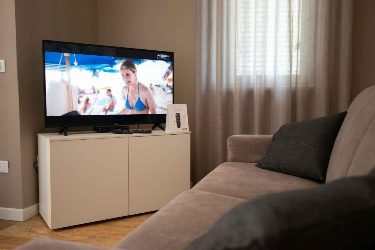 Sirmio Apartments - Narnia Stay Сирмионе Екстериор снимка
