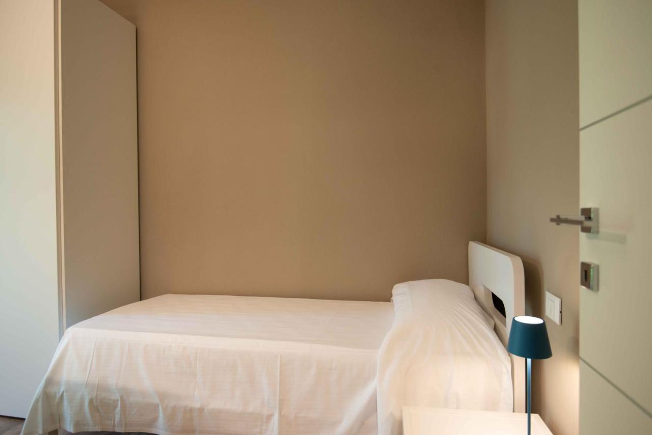 Sirmio Apartments - Narnia Stay Сирмионе Екстериор снимка